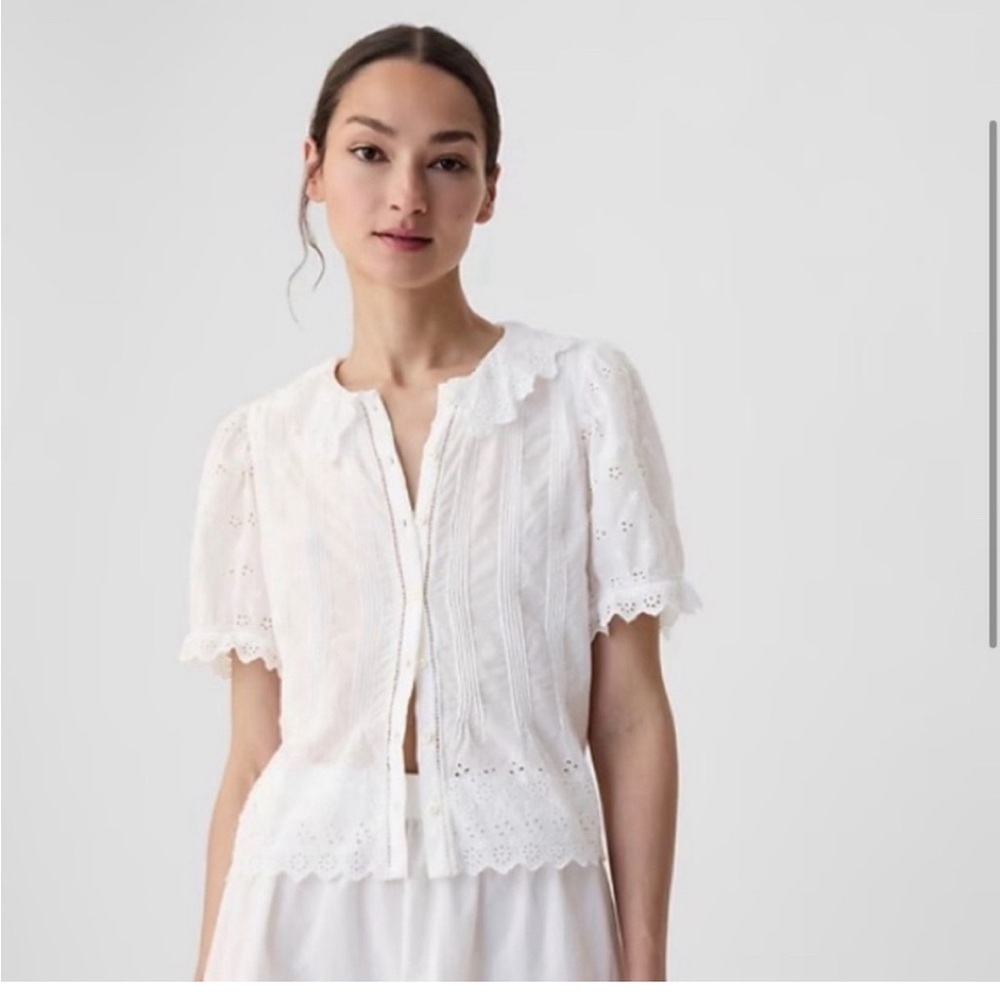 New With Tags - Gap x Doen Eyelet top
